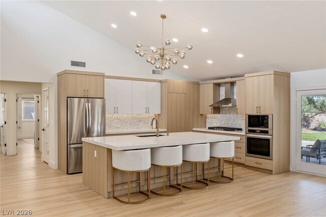 Photo - 4045 W Mardon Ave