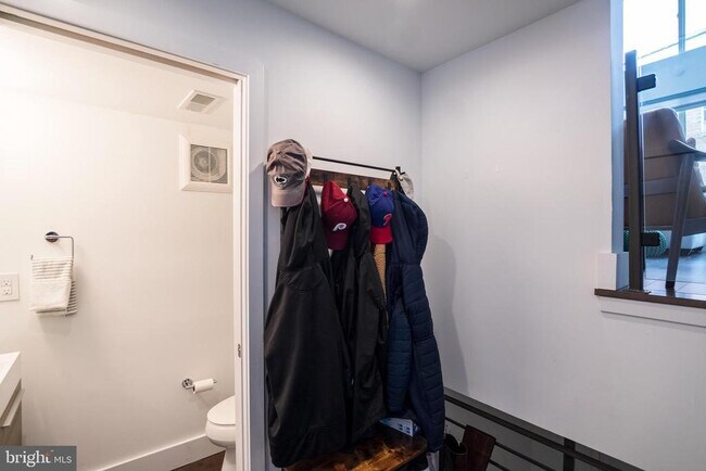 Photo - 1343 S Garnet St