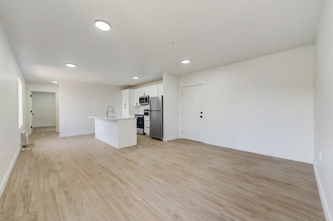 Photo - 404 E 5600 S Unit 201