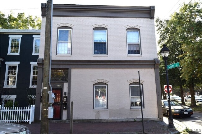 Building Photo - 519 W Clay St Unit 1 Rental