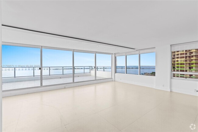 Building Photo - 1541 Brickell Ave Rental