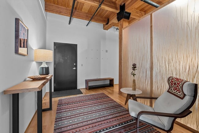 Photo - Gorgeous One Bedroom Luxury Condo in Ballpark!