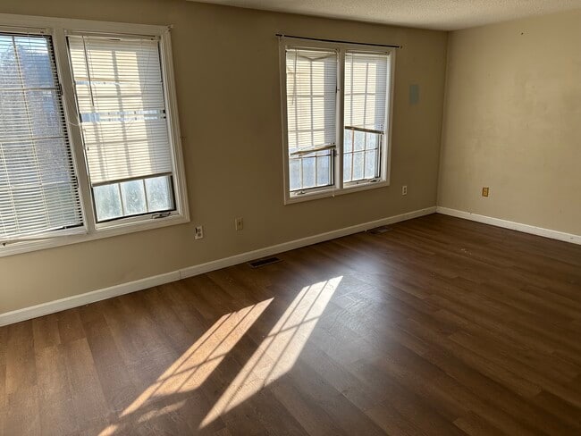 Photo - 12 Perley Rd Townhome