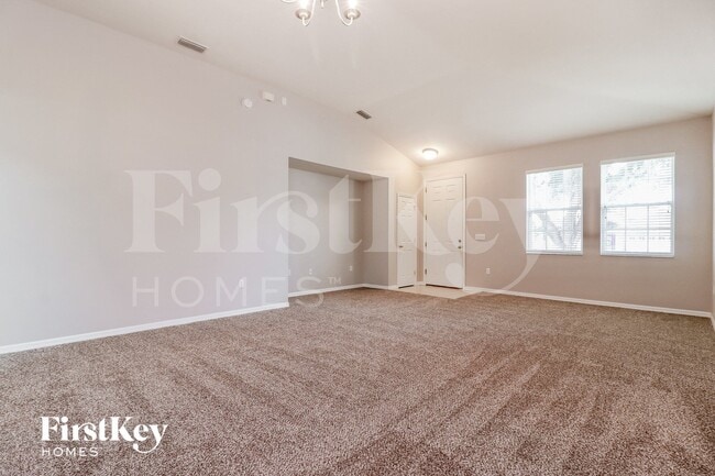 Photo - 1080 Clearpointe Way