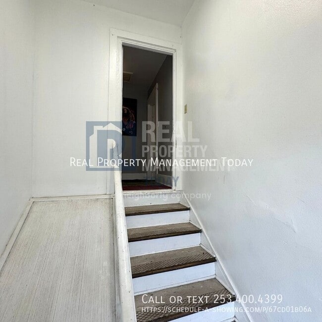 Photo - 1651 S 35th St Unit B