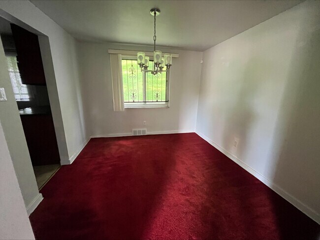 426 Hochberg Rd