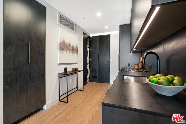 Photo - 3688 Overland Ave Unit 716