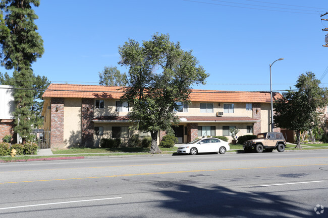 Building Photo - 19925 Roscoe Ave. Rental