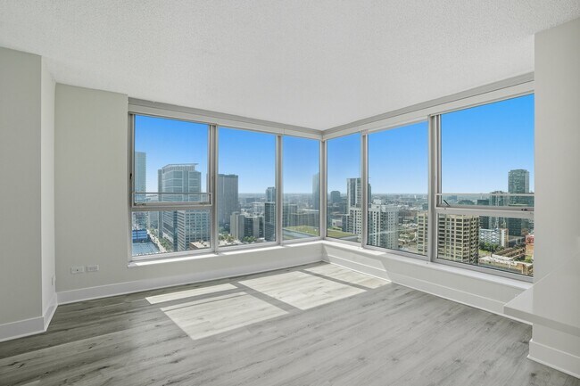 Photo - 305 N Canal St