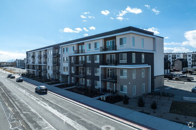 The Arza Apartments