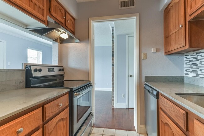 Photo - 6402 Del Monte Dr Unit 45