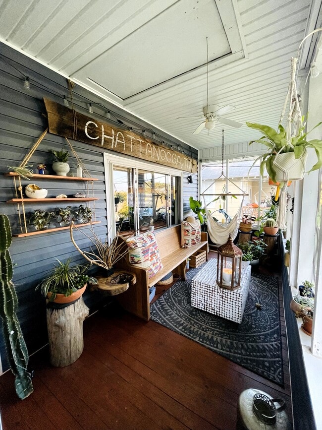 Front screened porch - 3497 Whitney St