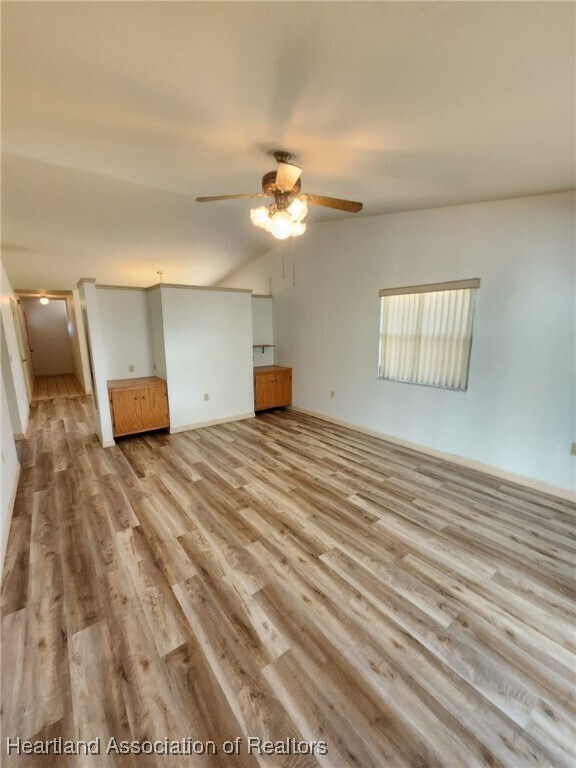 Photo - 4044 Leaf Rd