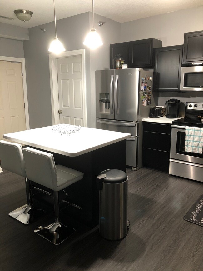 Photo - 1805 SW White Birch Cir Unit #14