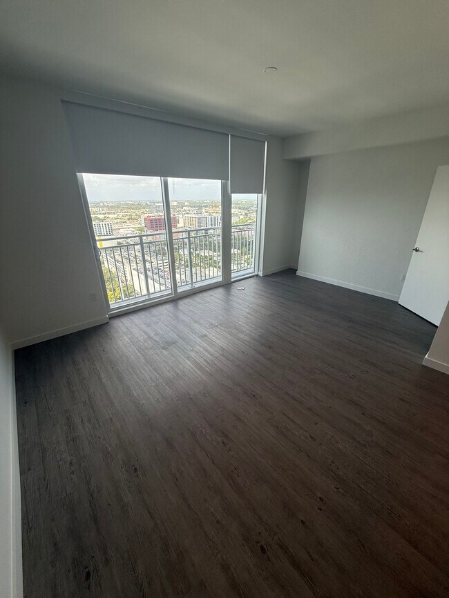 190 NE 26th St Unidad S2