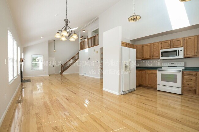 Photo - 10571 W 83rd Pl