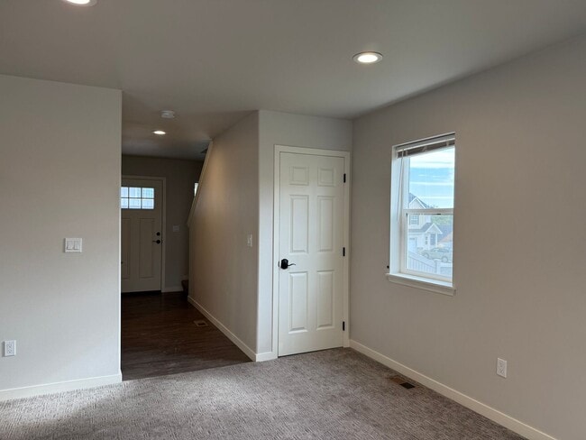 Photo - 7415 Saddlebrook Lp