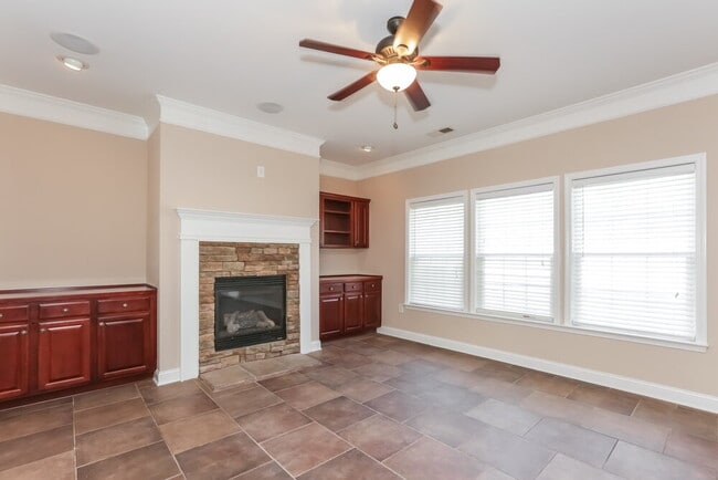 Photo - 4706 Kiddle Ln