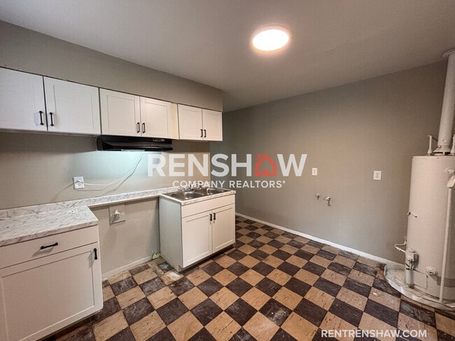 Photo - 1840 Marjorie St