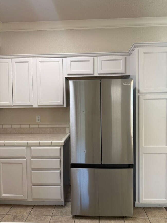 Photo - 3bd/2.5ba townhome in Shasta View Gardens