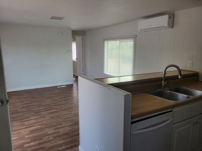 Photo - 3 Bed 2 Bath