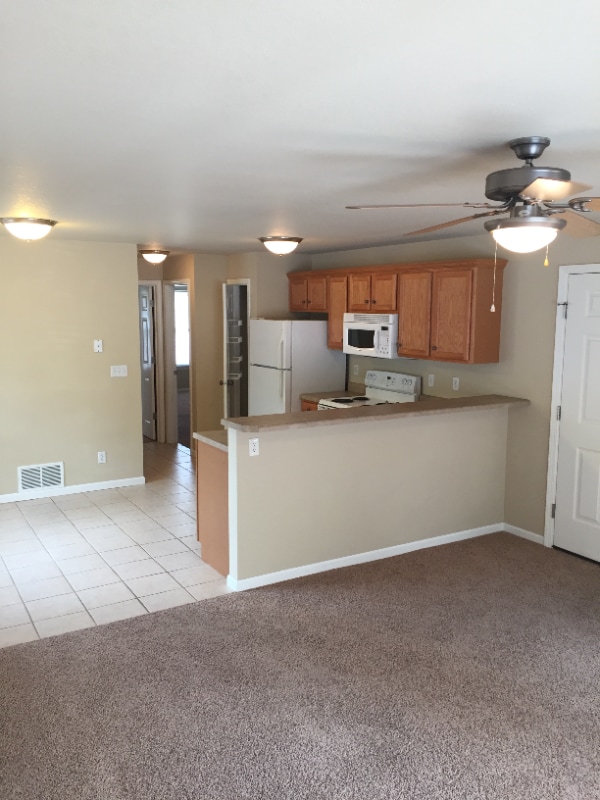 Photo - 124 Evanlee Ct Unit A