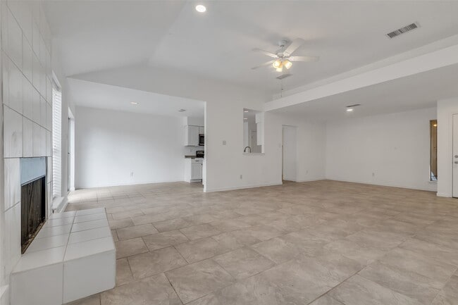 Photo - 4307 Eagle Fork Dr