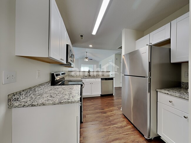 Photo - 148 Tudor Downs Rd