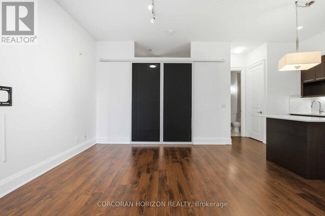 Photo - 100 Harrison Garden Blvd Unit L003