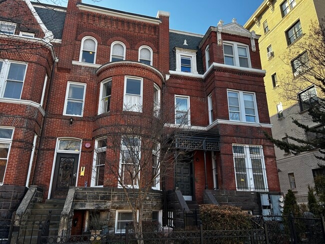 1508 17th Street NW - 1508 17th St NW Unit 3