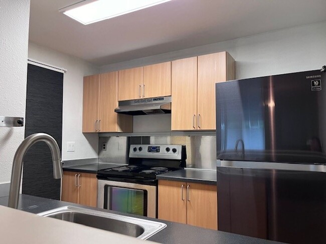 Charming 1 bedroom 1 bath Condo in Federal... - Charming 1 bedroom 1 bath Condo in Federal...