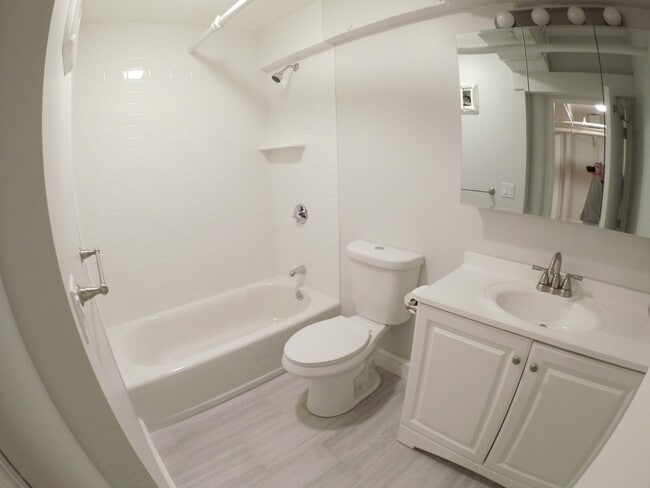 Photo - 1450 Commonwealth Ave Unit B