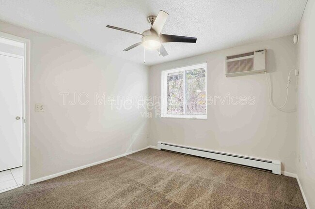 Photo - 1138 Corona St Unit 202