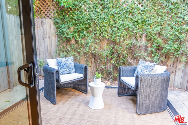 Photo - 880 Hilldale Ave Unit 10