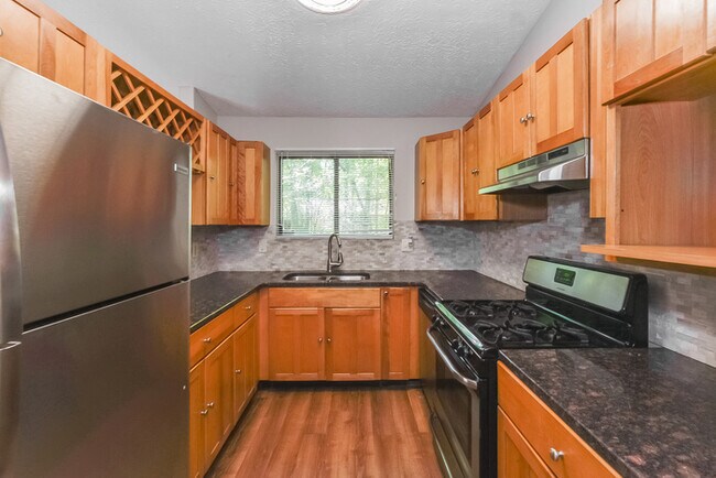 Photo - 5127 Galbraith Cir