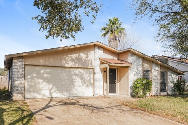 Photo - 15614 Mendocino Dr