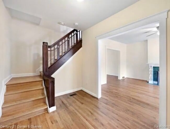 Beautiful Stairway. Turn of the Century Woodwork! - 455 E Ferry St Unit Condo