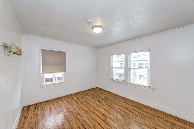 Photo - 1308 S Van Ness Ave Unidad 1308