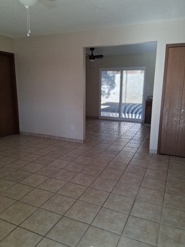 Photo - 1234 N Willow St