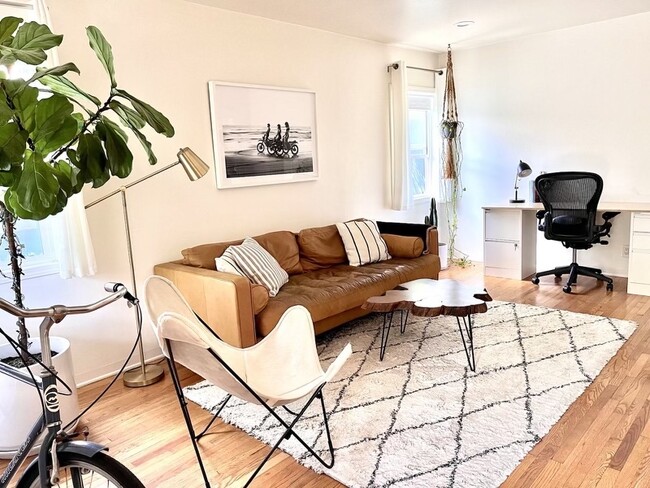 Photo - 1147 Van Buren Ave