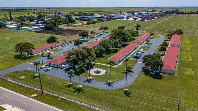 Glades Diamond 62+ Senior Living - Glades Diamond 62+ Senior Living Apartamentos