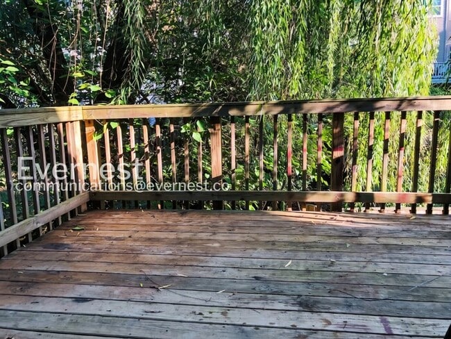 Photo - 3 Bed/3.5 Bath Townhome with Fenced Yard / Available Soon!