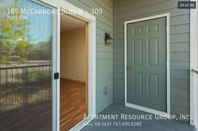 Photo - 185 N McCarrons Blvd Unidad 309