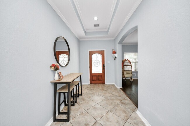 Photo - 6714 Albion Cresent Dr