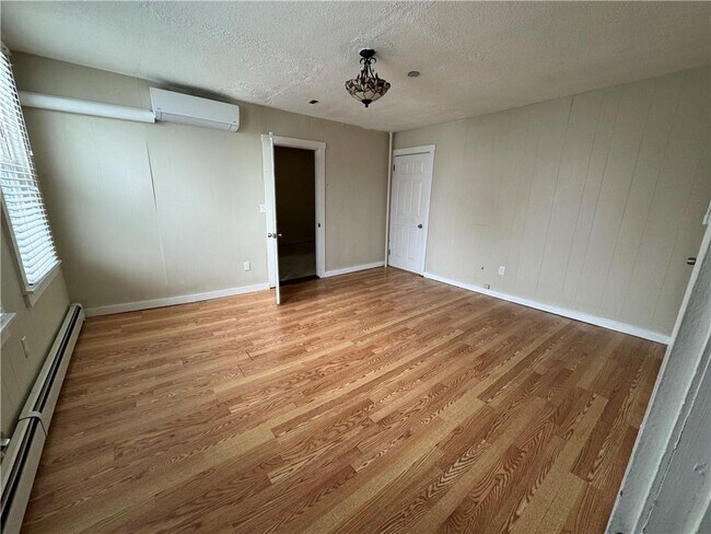 Photo - 40-40 Freebody St Unit 205