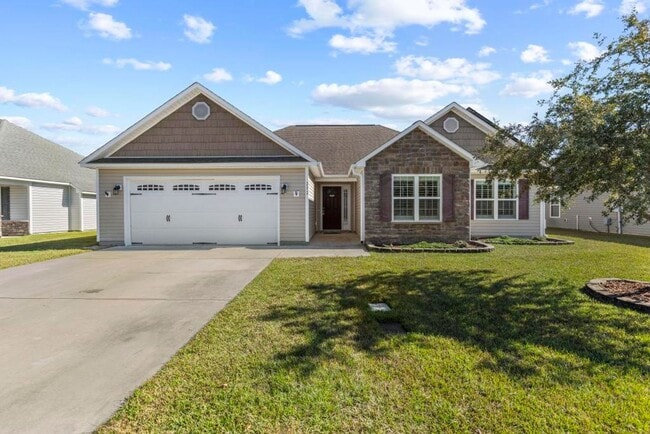 Building Photo - Beautiful home in great neighborhood!