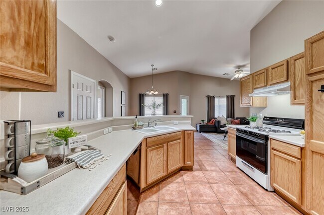 Building Photo - 6255 Dan Blocker Ave