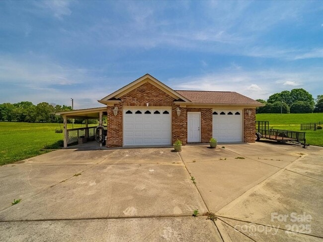 Photo - Gorgeous 3 Bed/2 Bath Home for Rent