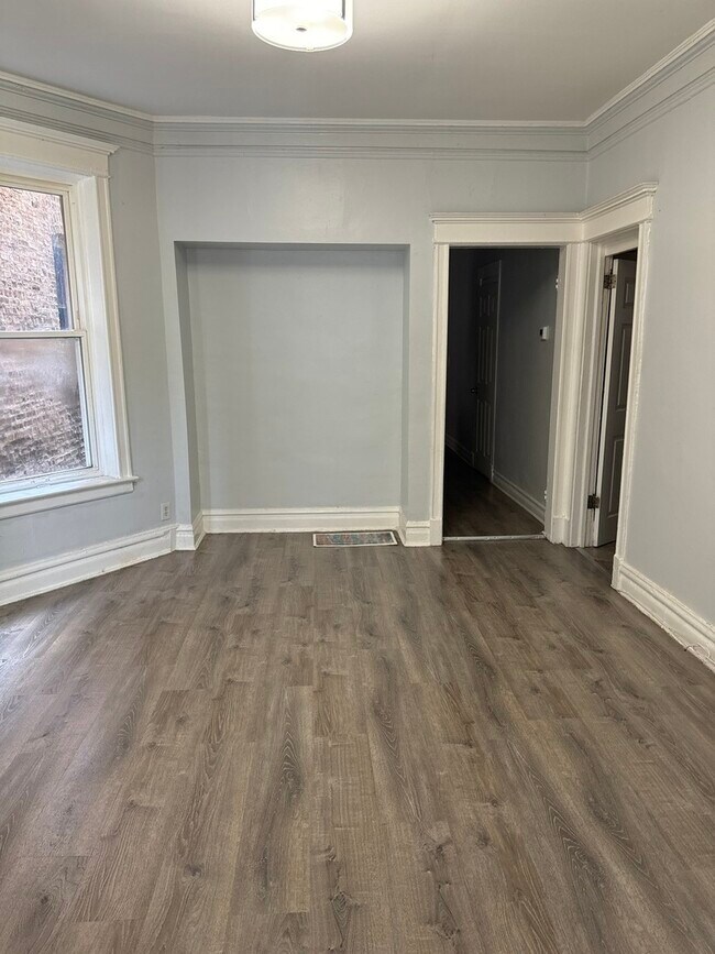 Photo - 6344 S Eberhart Ave Unit 1