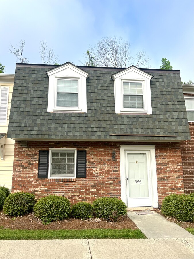 Photo - 955 W 5th Ave Townhome